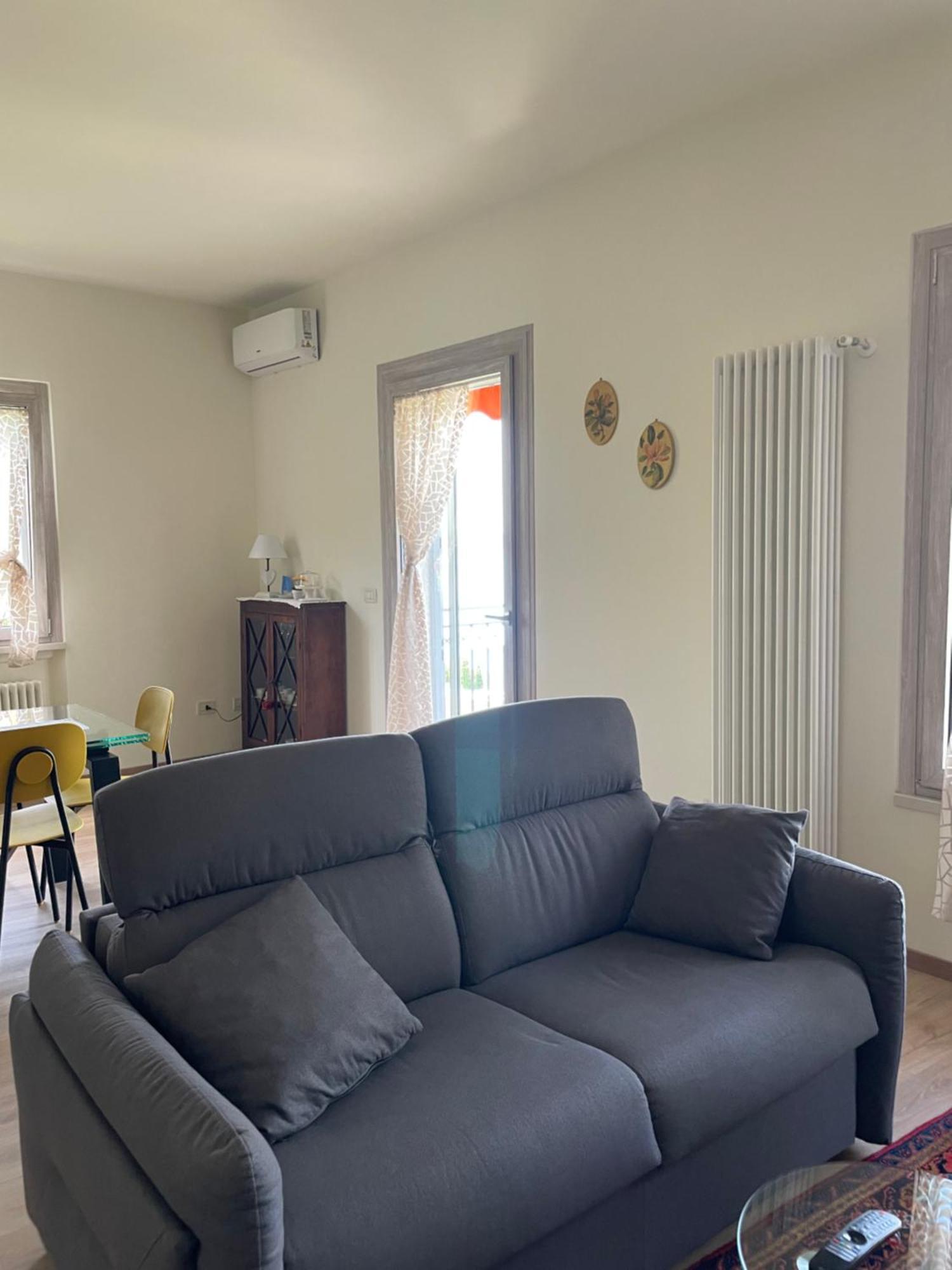 Appartamento Casa Patrizia Torri Del Benaco Esterno foto
